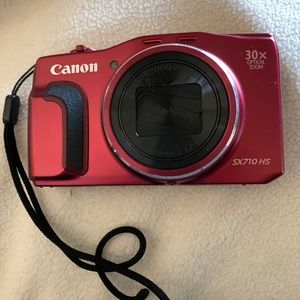 Canon Poweshot camera